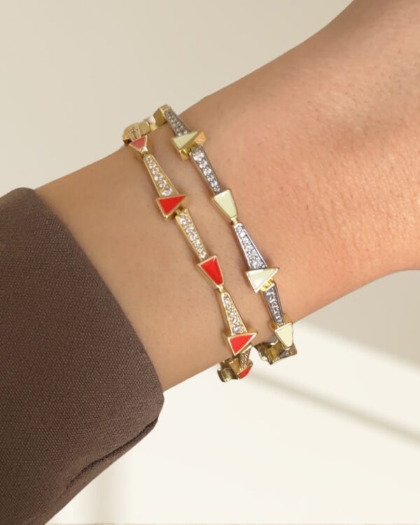 Altın Kaplama Şekilli ve Taşlı Bileklik 18cm