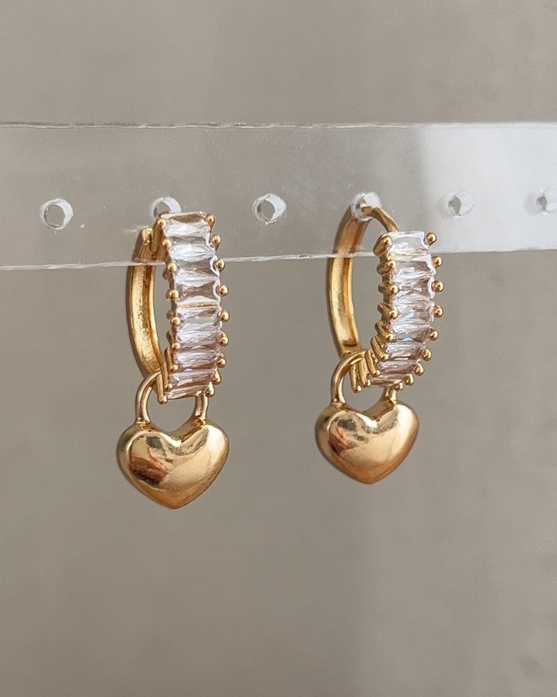 Altın Kaplama Suyolu Kalpli Küpe