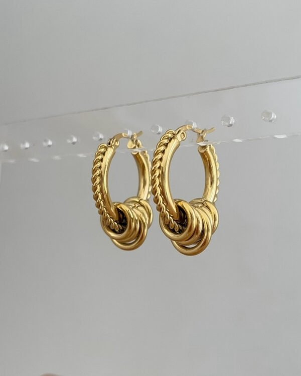 Alternative view of Çelik Halka Küpe Orta Boy