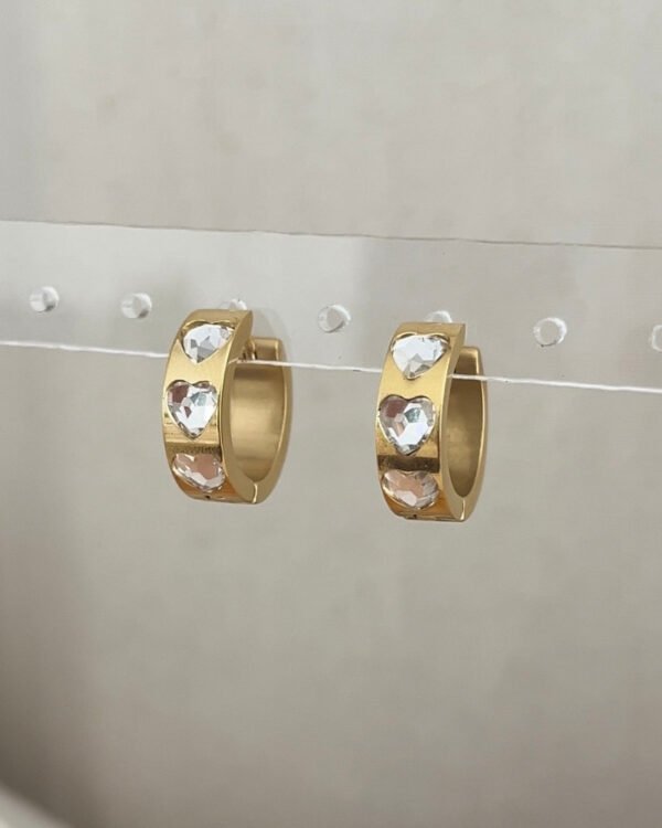 Alternative view of Çelik 3 Kalpli Halka Küpe