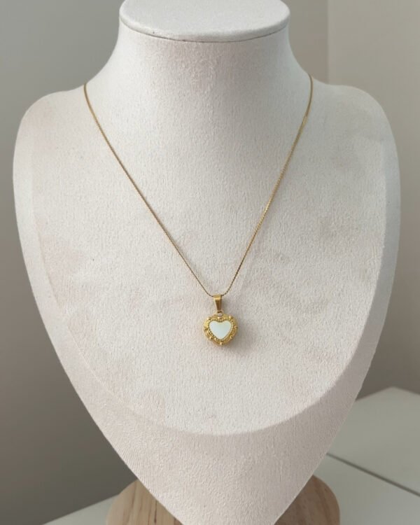 Alternative view of Çelik Sade Kalpli Kolye 42+6cm