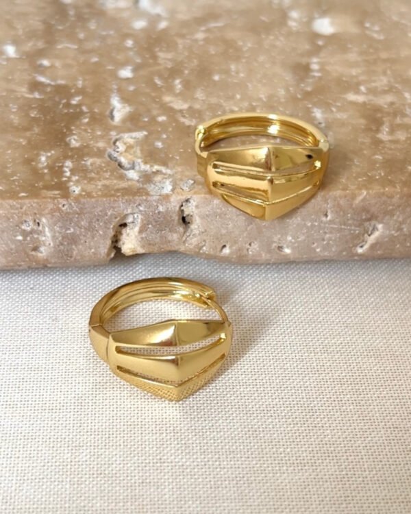 Xuping Halkalı Çizgili Küpe