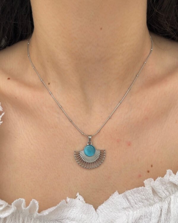 Alternative view of Çelik Yeşil Taşlı Yelpaze Kolye 42+6cm