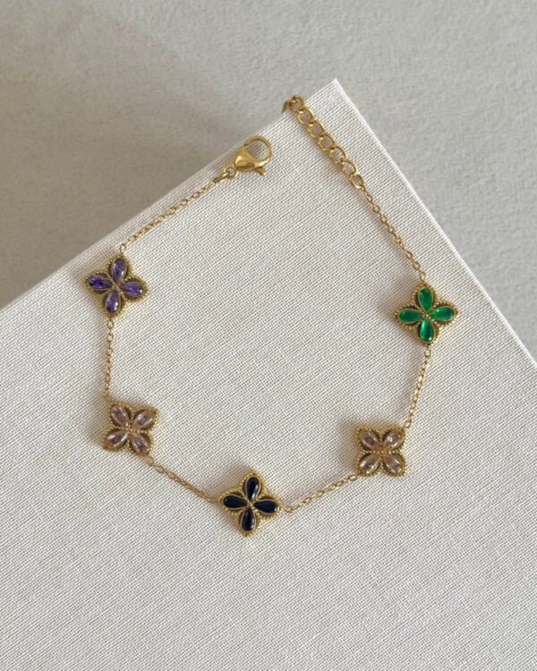 Çelik Yonca Renkli Bileklik