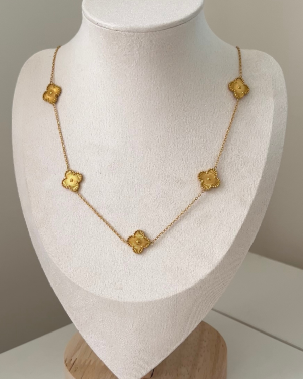 Çelik Yonca Kolye 42+6cm