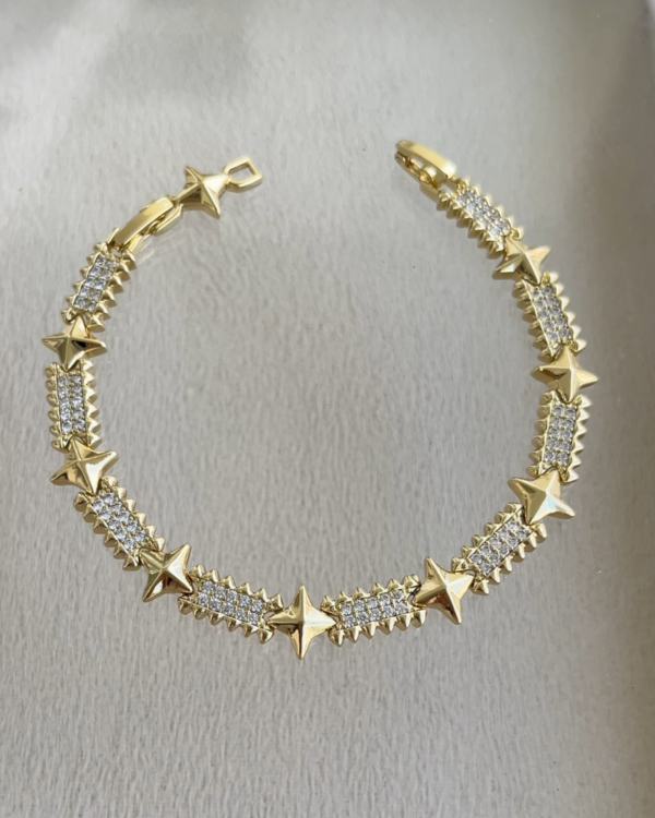 Xuping Yıldızlı ve Taşlı Bileklik 18+1cm