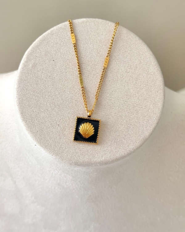 Çelik Minimal Siyah Plaka İstiridye Kolye 42+6cm