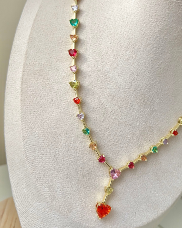 Alternative view of Altın Kaplama Renkli Taşlı Kalpli Kolye 42+6cm