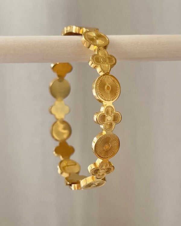 Çelik Yonca Kelepçe Bileklik