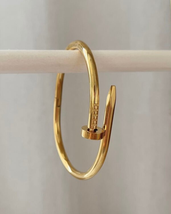 Çelik Çivi Kelepçe Bileklik