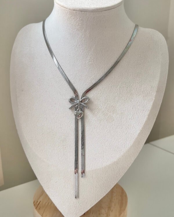 Alternative view of Çelik Fiyonklu Y Kolye