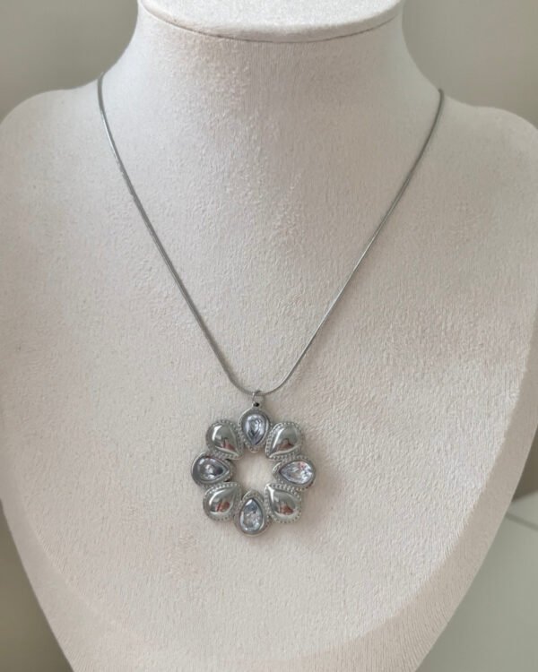 Alternative view of Çelik Yuvarlak ve Taşlı Kolye 42+6cm