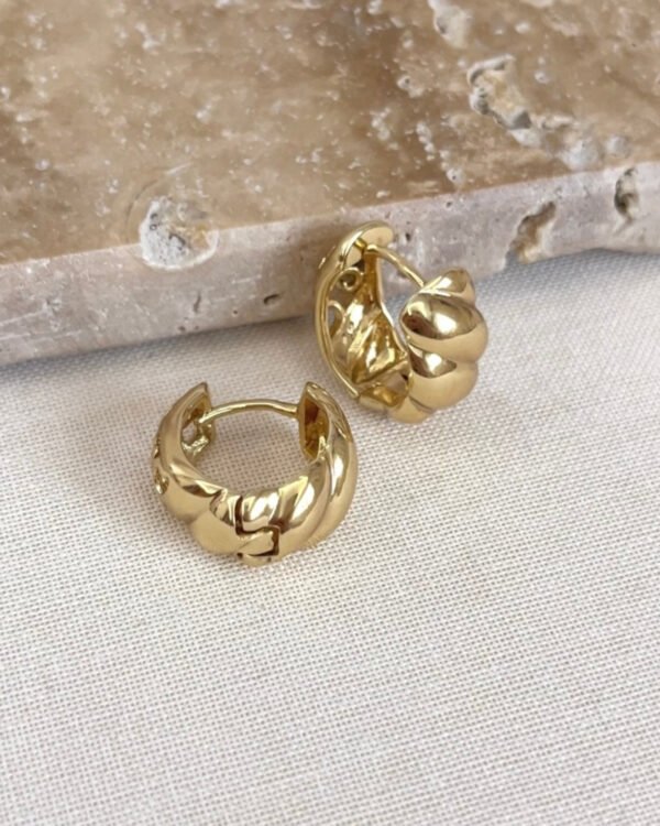 Alternative view of Xuping Çizgili Minimal Küpe