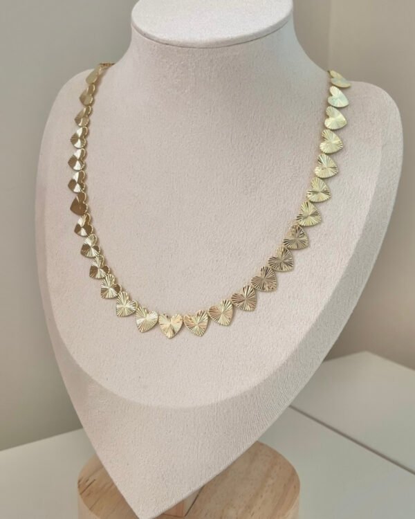 Altın Kaplama Parlayan Kalpli Kolye