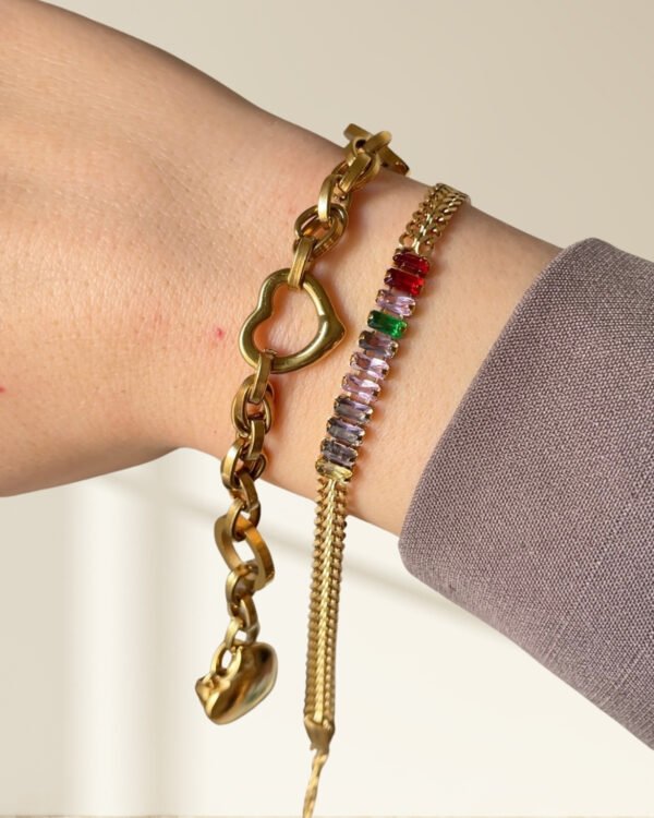 Alternative view of Çelik Halka Detaylı Kalpli Bileklik